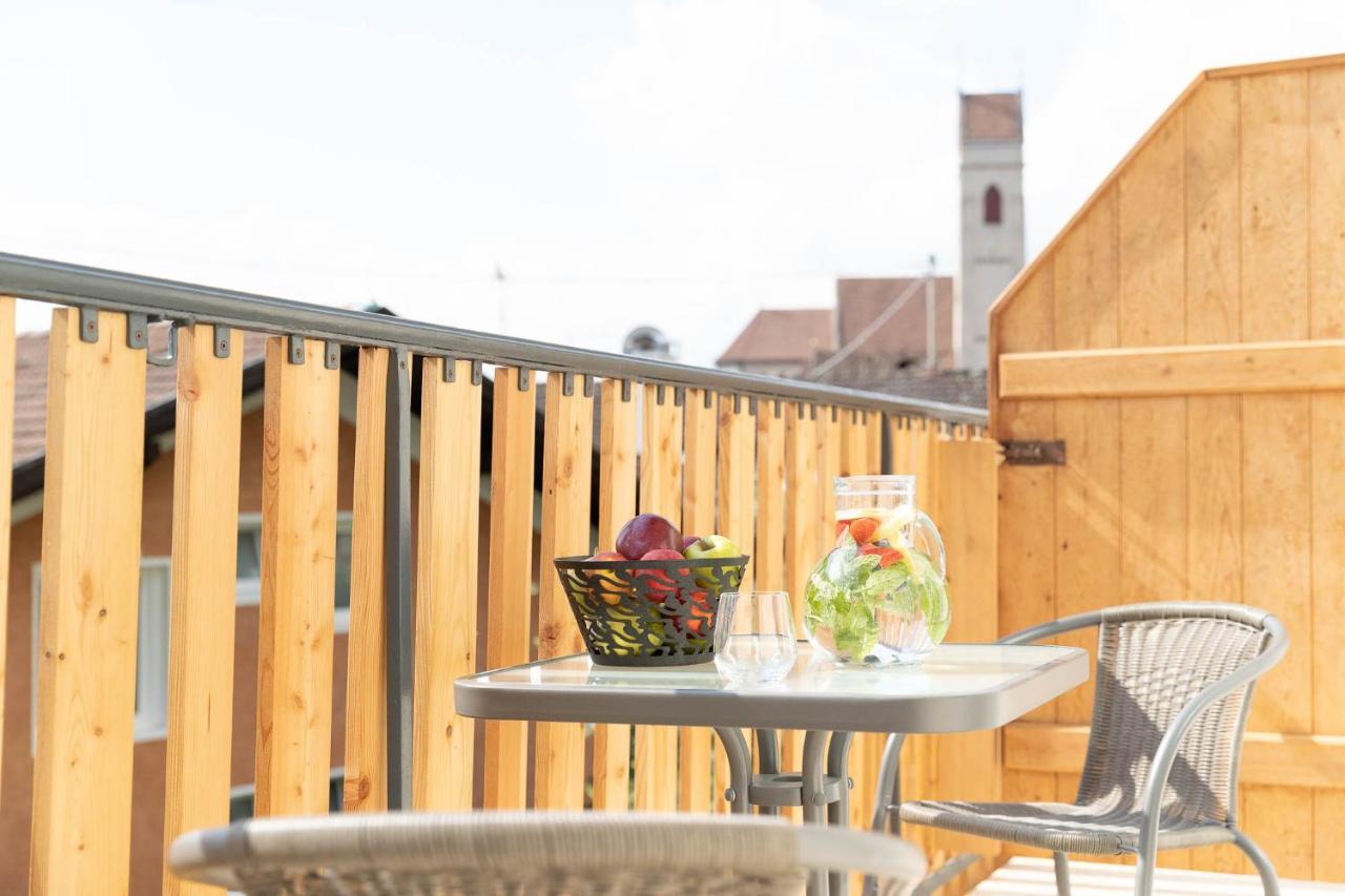 Meranoview Apartments Марленго Екстериор снимка