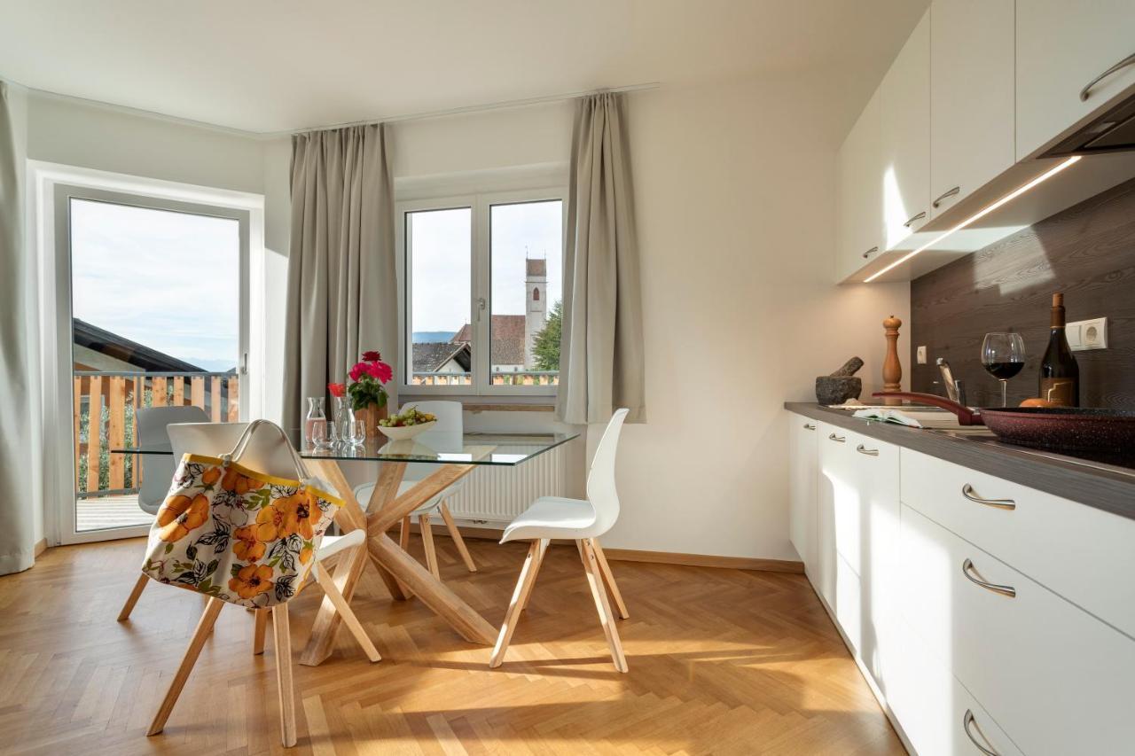 Meranoview Apartments Марленго Екстериор снимка